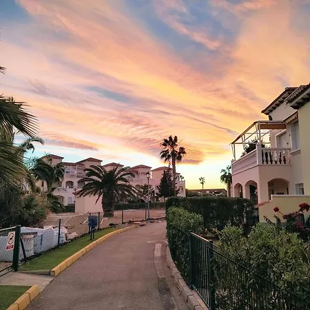 Playa Muy Cuco Con Jardin Y 2 * Vera